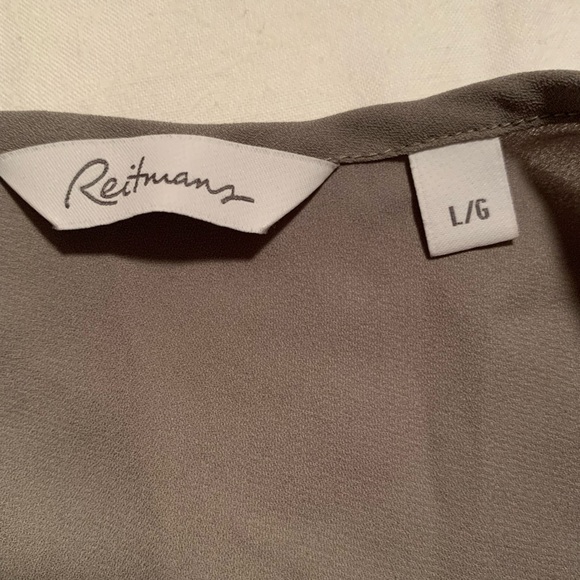 Reitmans blouses (set of 2) - Picture 3 of 4
